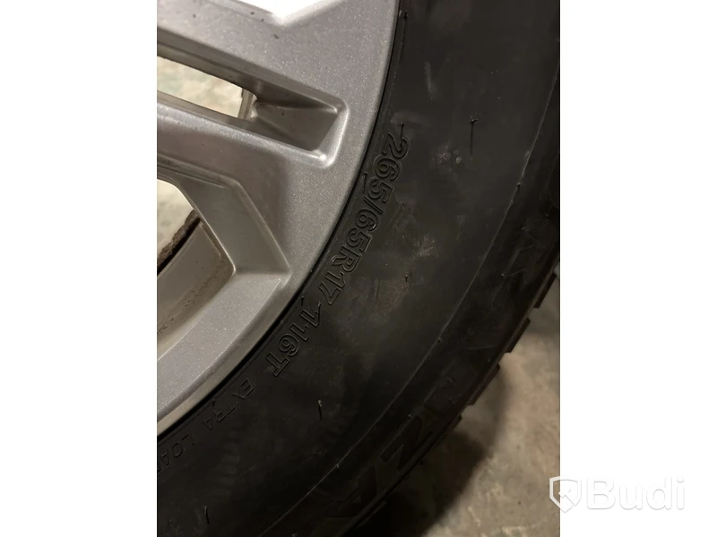 4 st. Vinterhjul Bridgestone 265/65R17 116T