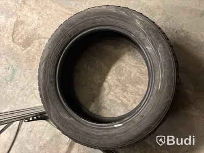 2 st. Vinterdäck Nokian 215/60R17 100R XL