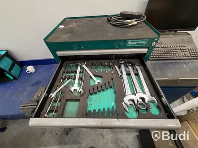 Verktygsvagn Kamasa tools inkl diverse verktyg 150cm hög