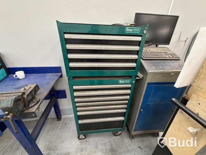 Verktygsvagn Kamasa tools inkl diverse verktyg 150cm hög