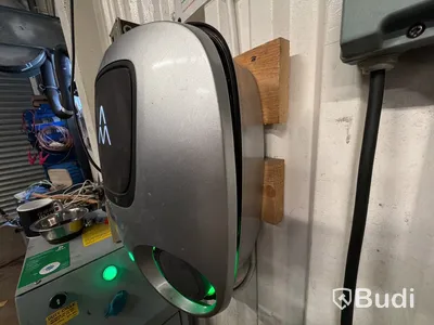 Laddstation för elbilar Aura 1/3 phase