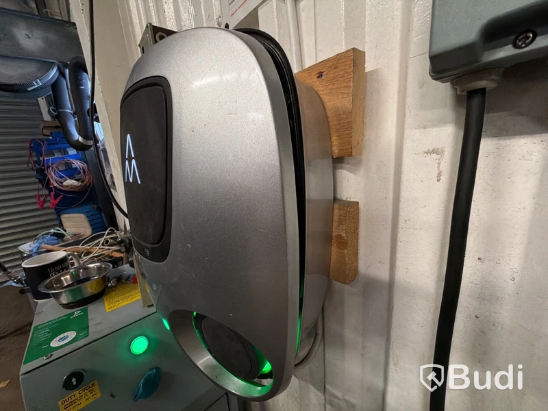 Laddstation för elbilar Aura 1/3 phase