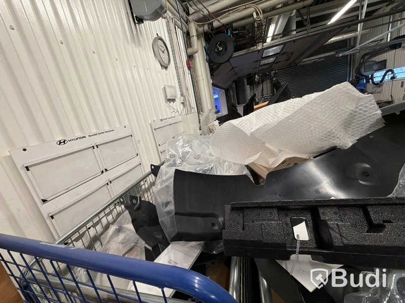 Stort reservdelslager till bilindustrin