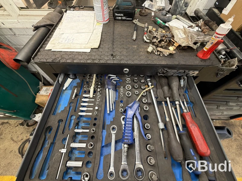 Verktygsvagn Boxo 100 cm, Makita skruvdragare 18V, powerfix hylsnyckelväska