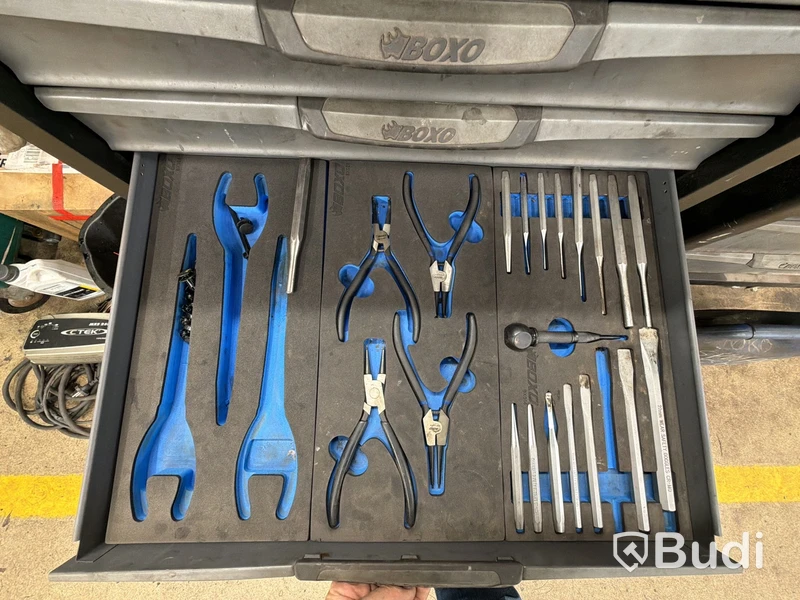 Verktygsvagn Boxo 100 cm, Makita skruvdragare 18V, powerfix hylsnyckelväska