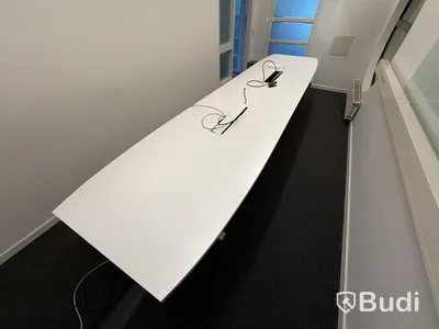 Konferensbord Isku