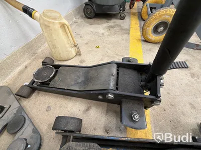 Domkrafter RH215, 1500 kg, två stycken