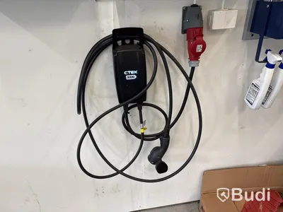 CTEK Njord Go elbilsladdare 11 kW med väggfäste