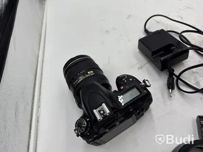 Nikon D750 digitalkamera med 24-120 mm-objektiv samt fotobox