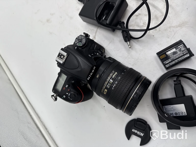 Nikon D750 digitalkamera med 24-120 mm-objektiv samt fotobox