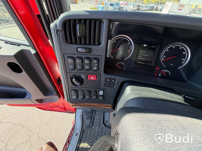 Kranbil Scania G410 6X2*4 -2015 | Palfinger med jib | Endast 16000mil
