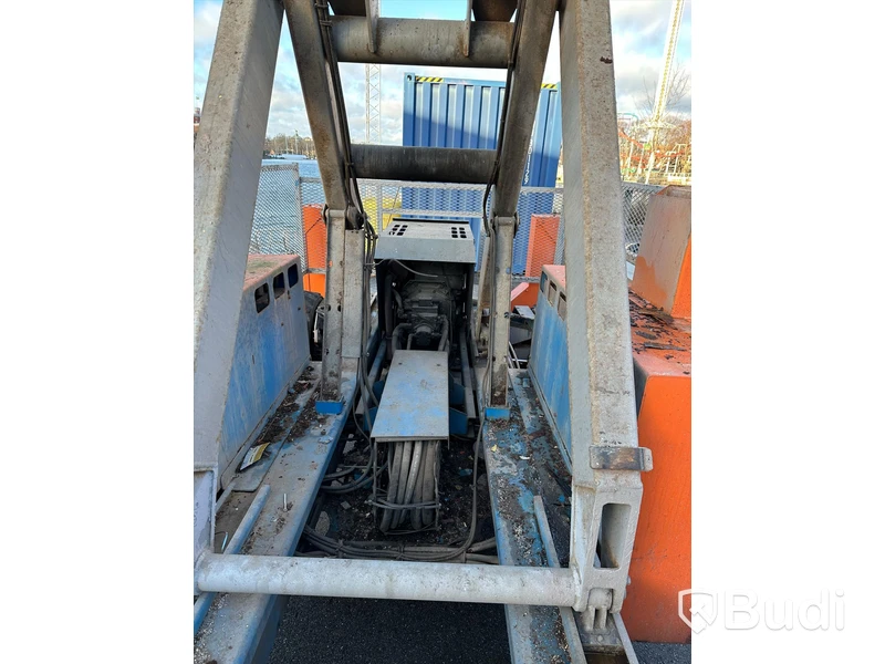 Lift/mobilplattform Genie GS-4390 - 2007, Mätarställning 3486h, Nybesiktigad Sep-22