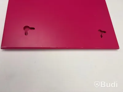 2 mirrors, different colours and sizes