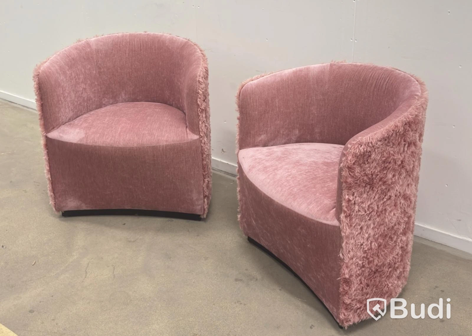 2 Armchairs, Pink