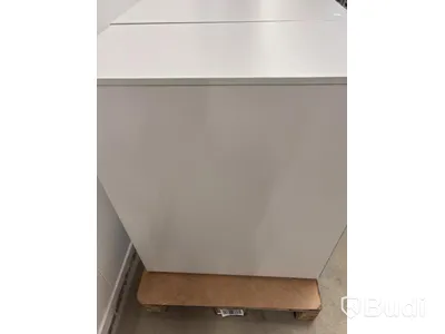 2 Filing Cabinets