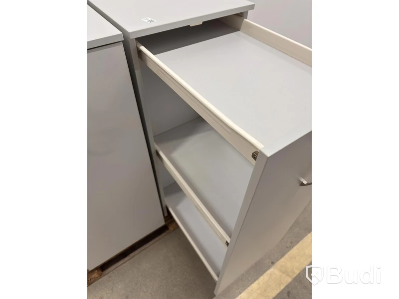 2 Filing Cabinets