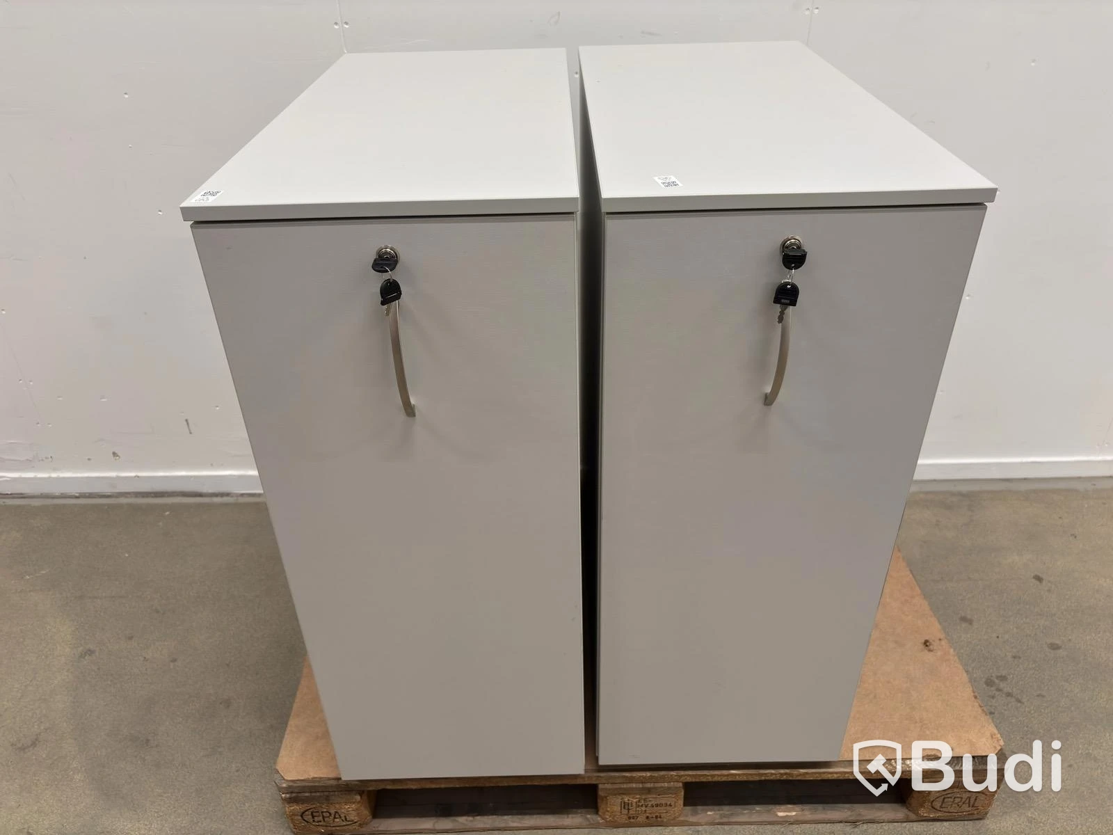 2 Filing Cabinets