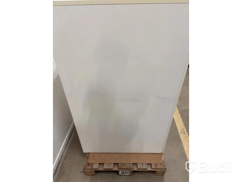 2 filing cabinets