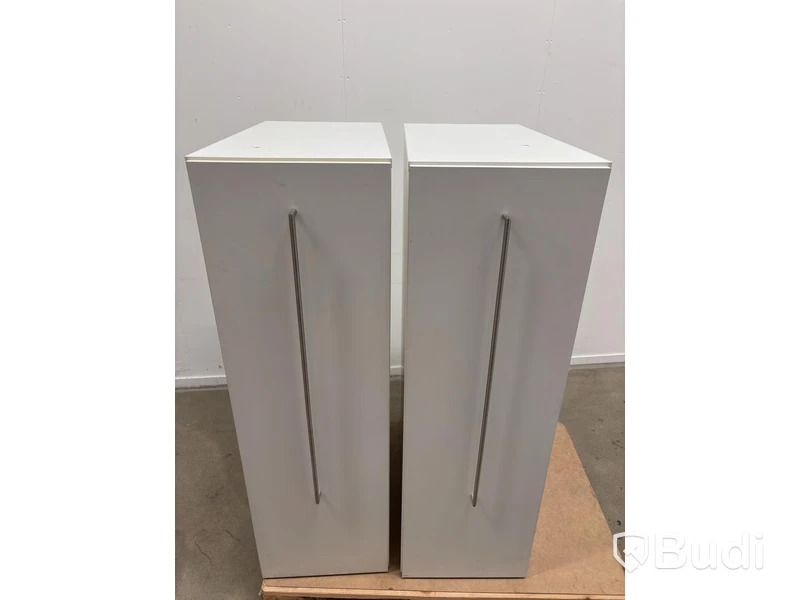 2 Filing Cabinets