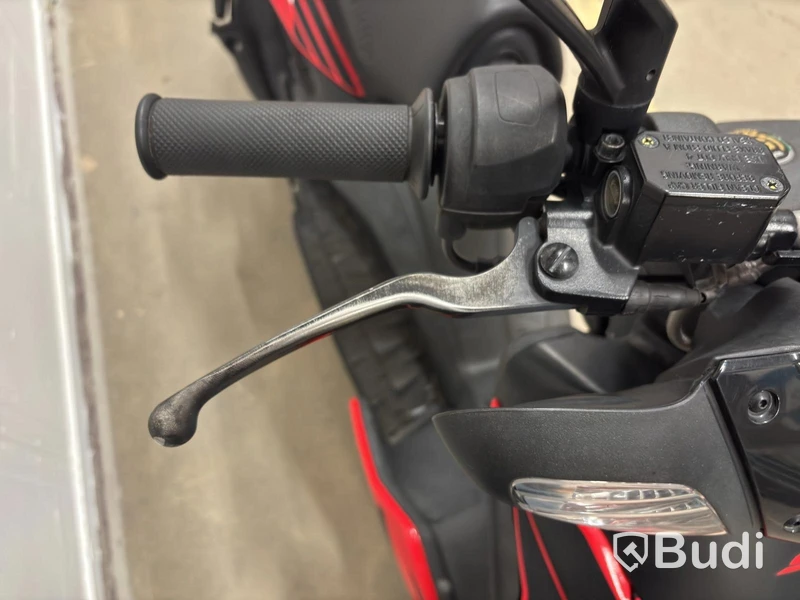 Moped Aprilia SR 50 R -2020
