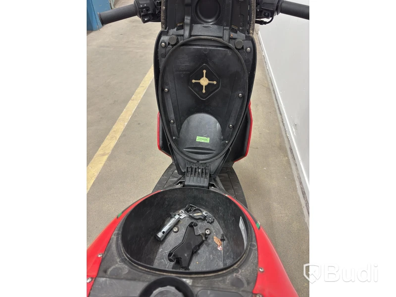 Moped Aprilia SR 50 R -2020