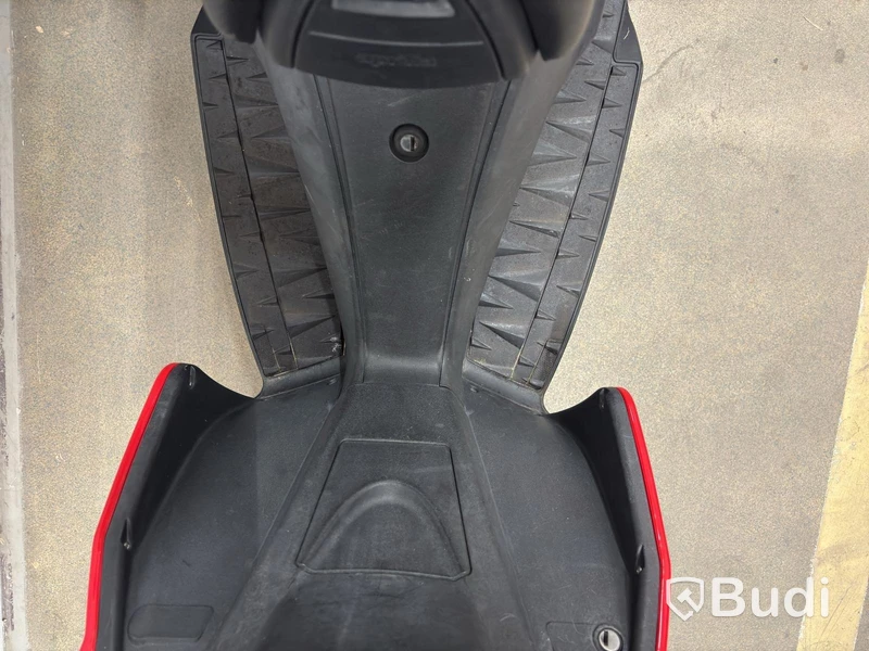 Moped Aprilia SR 50 R -2020