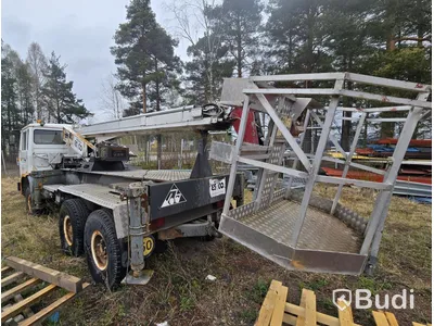 Lastbil med skyllift | Volvo F408 | 1985  Mätarställning (km): 348758