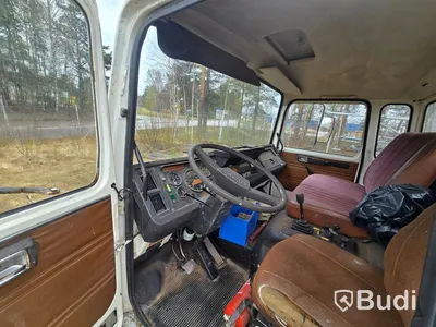 Lastbil med skyllift | Volvo F408 | 1985  Mätarställning (km): 348758
