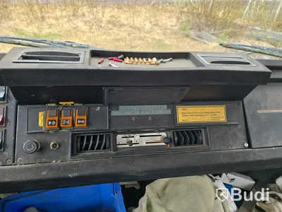 Lastbil med skyllift | Volvo F408 | 1985  Mätarställning (km): 348758