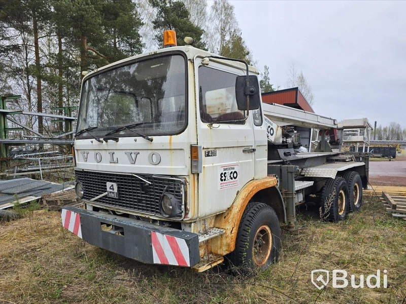 Lastbil med skyllift | Volvo F408 | 1985  Mätarställning (km): 348758