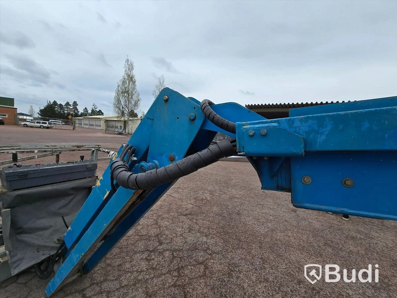 Bomlift | JLG 460SJ | 2001