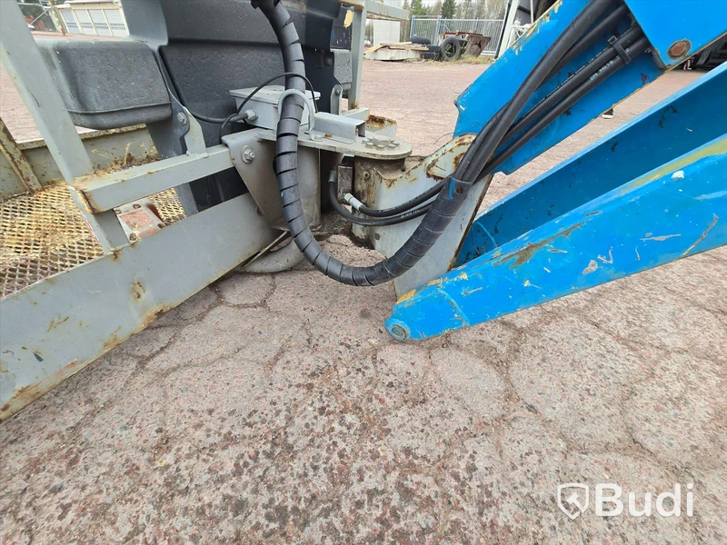 Bomlift | JLG 460SJ | 2001
