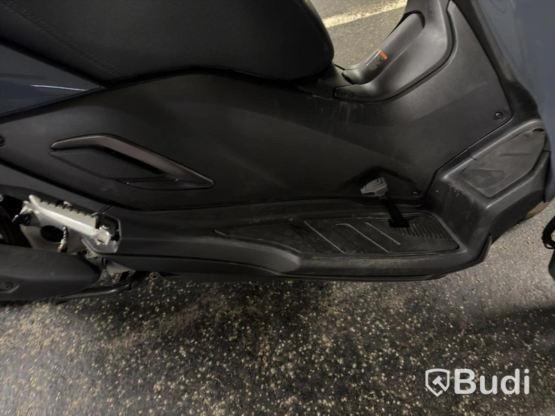 Yamaha Tricity 300 motorcycle, 2025, 1,740 km