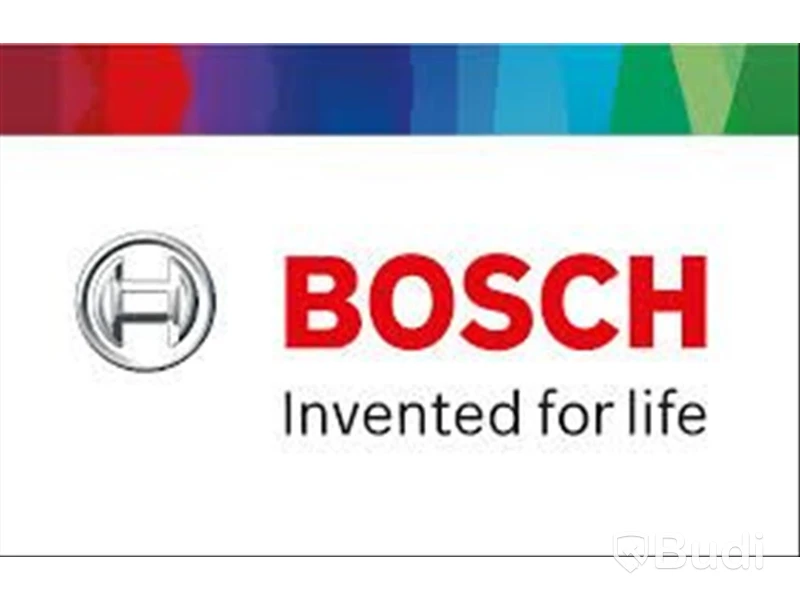 2 Pall med Bosch-produkter, Infällnadshögtalre, m.m.. Totalt lagervärde 52 722 SEK