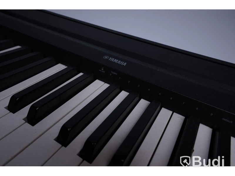 Elpiano Yamaha P-45B ink strömadapter (Strömadaptern ej original)