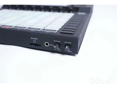 Musikproduktionssystem - Akai Professional Force. Defekt.