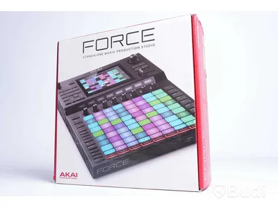 Musikproduktionssystem - Akai Professional Force. Defekt.