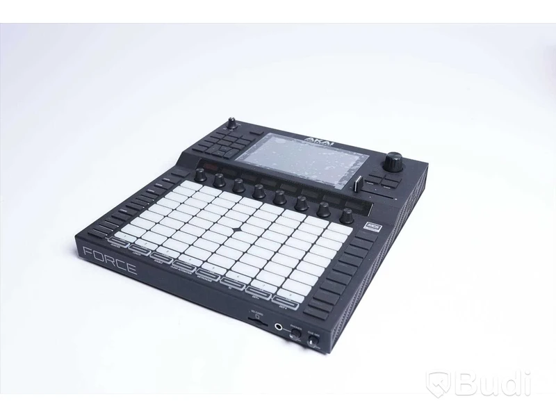 Musikproduktionssystem - Akai Professional Force. Defekt.