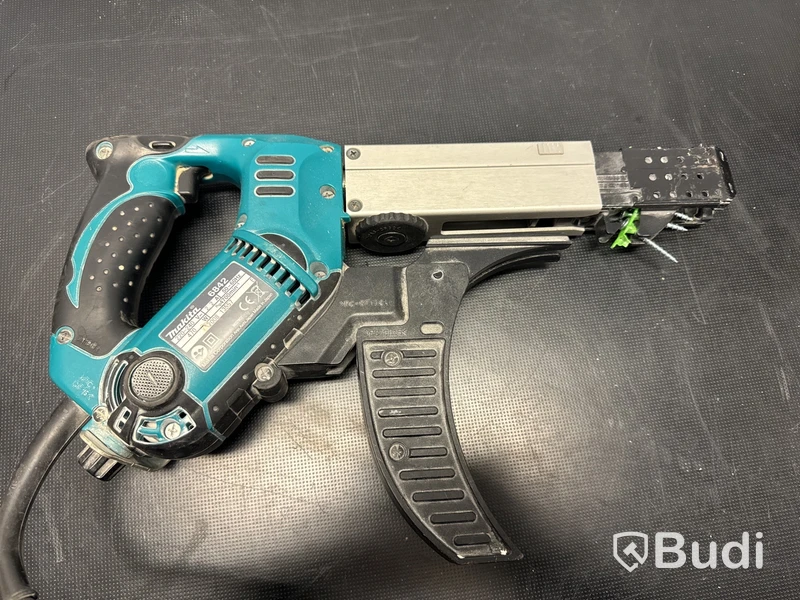2st Skruvautomater Makita