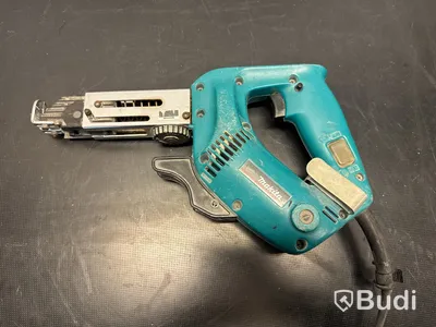 2st Skruvautomater Makita