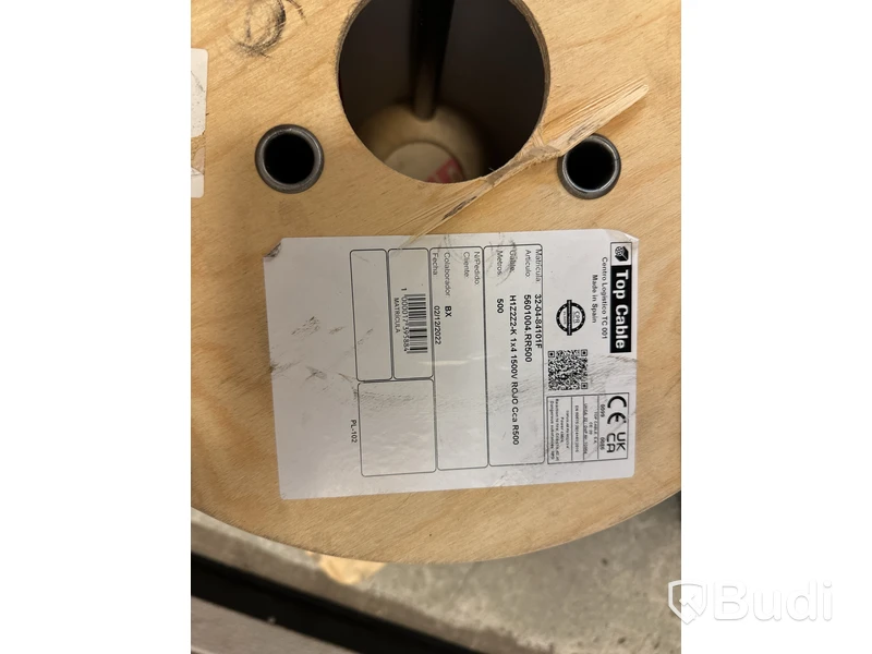 Kablar för solpaneler m.m.