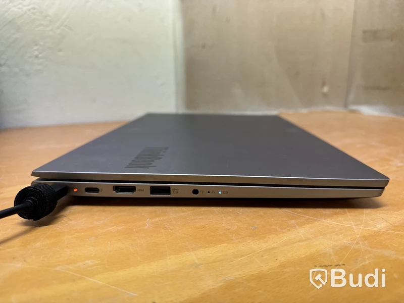 Lenovo Thinkbook i7, 16 GB