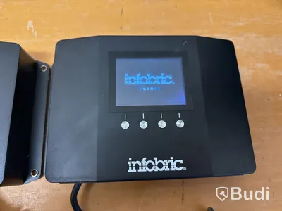 2 st Infobric Control Box med tillbehör.