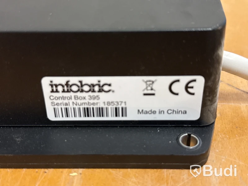 2 st Infobric Control Box med tillbehör.