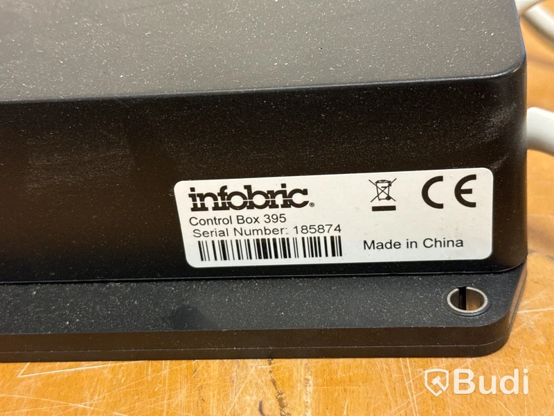 2 st Infobric Control Box med tillbehör.