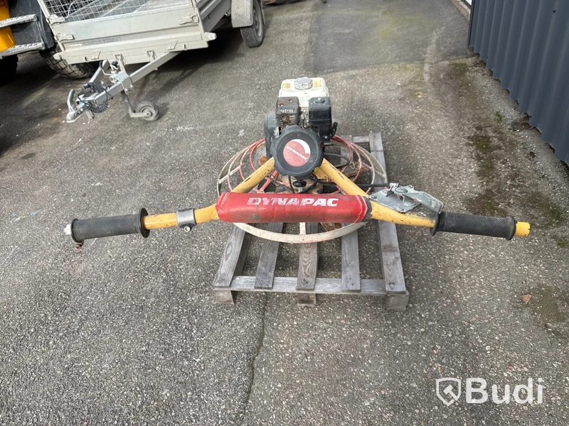 Glättare Dynapac BG39GF
