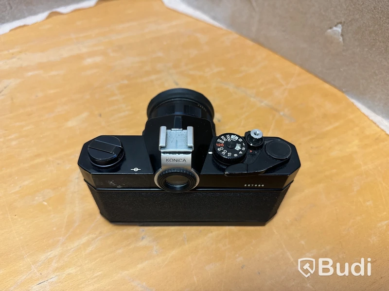 Konica autoreflex T