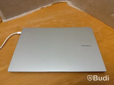 Laptop Samsung Galaxybook i3
