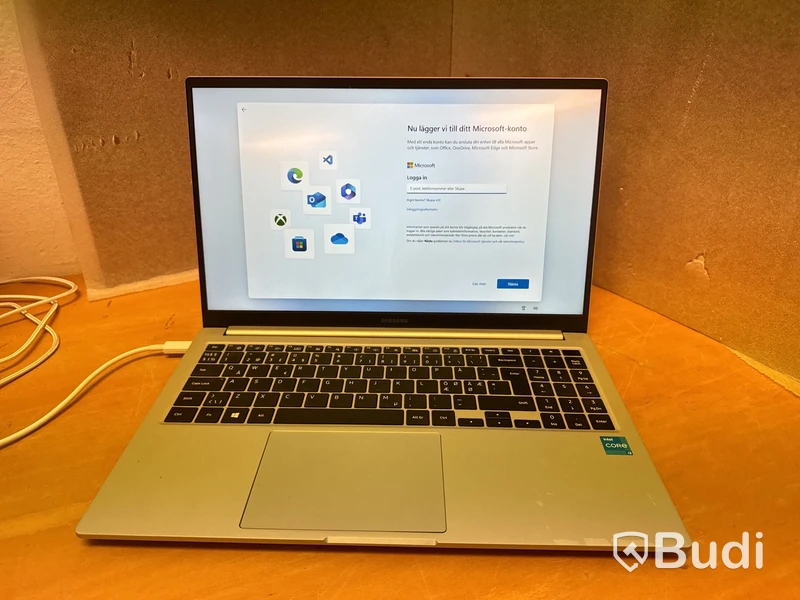 Laptop Samsung Galaxybook i3