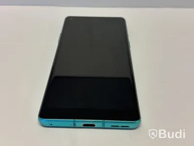 OnePlus 8 mobiltelefon